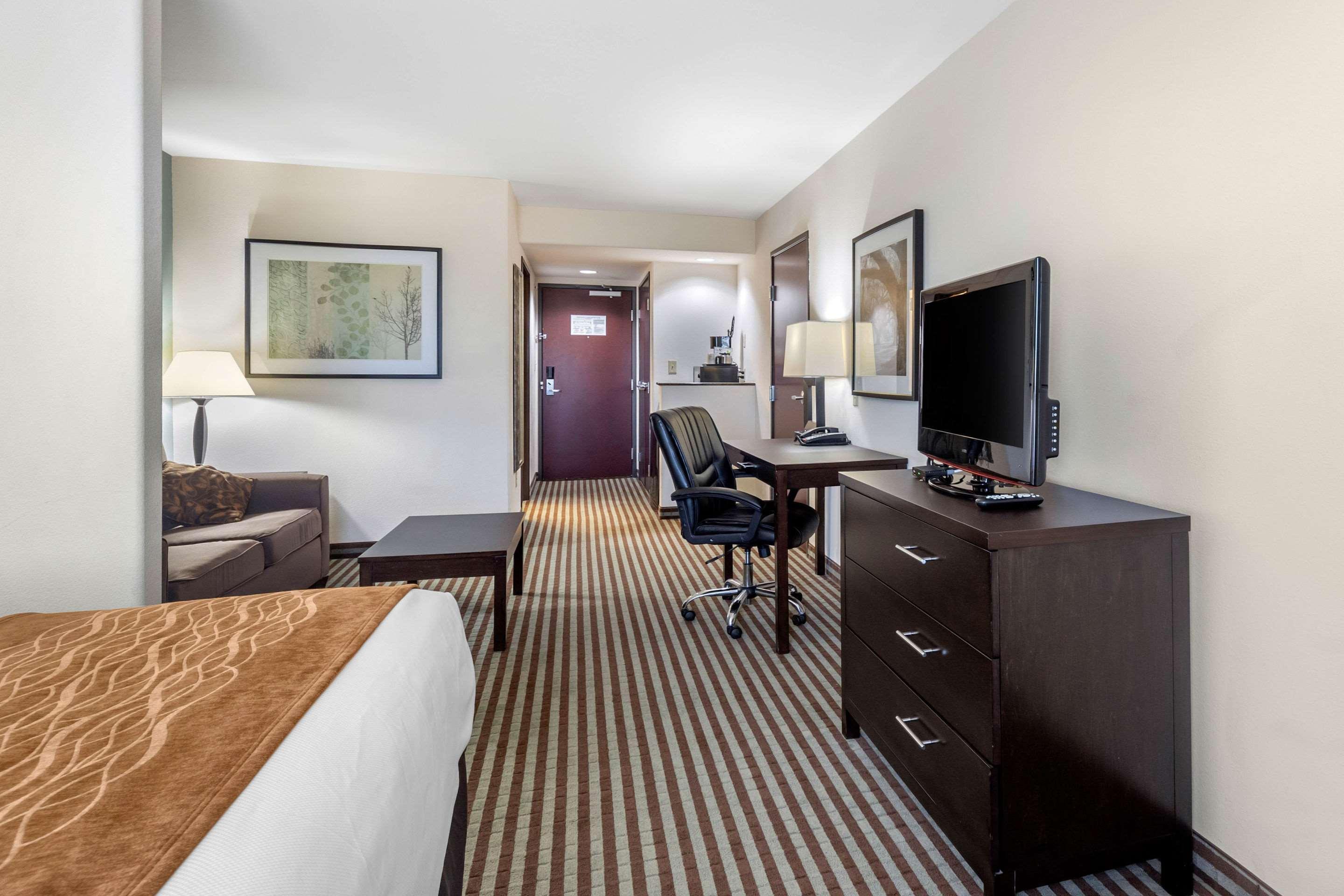 Comfort Inn & Suites Perry I-35 Esterno foto
