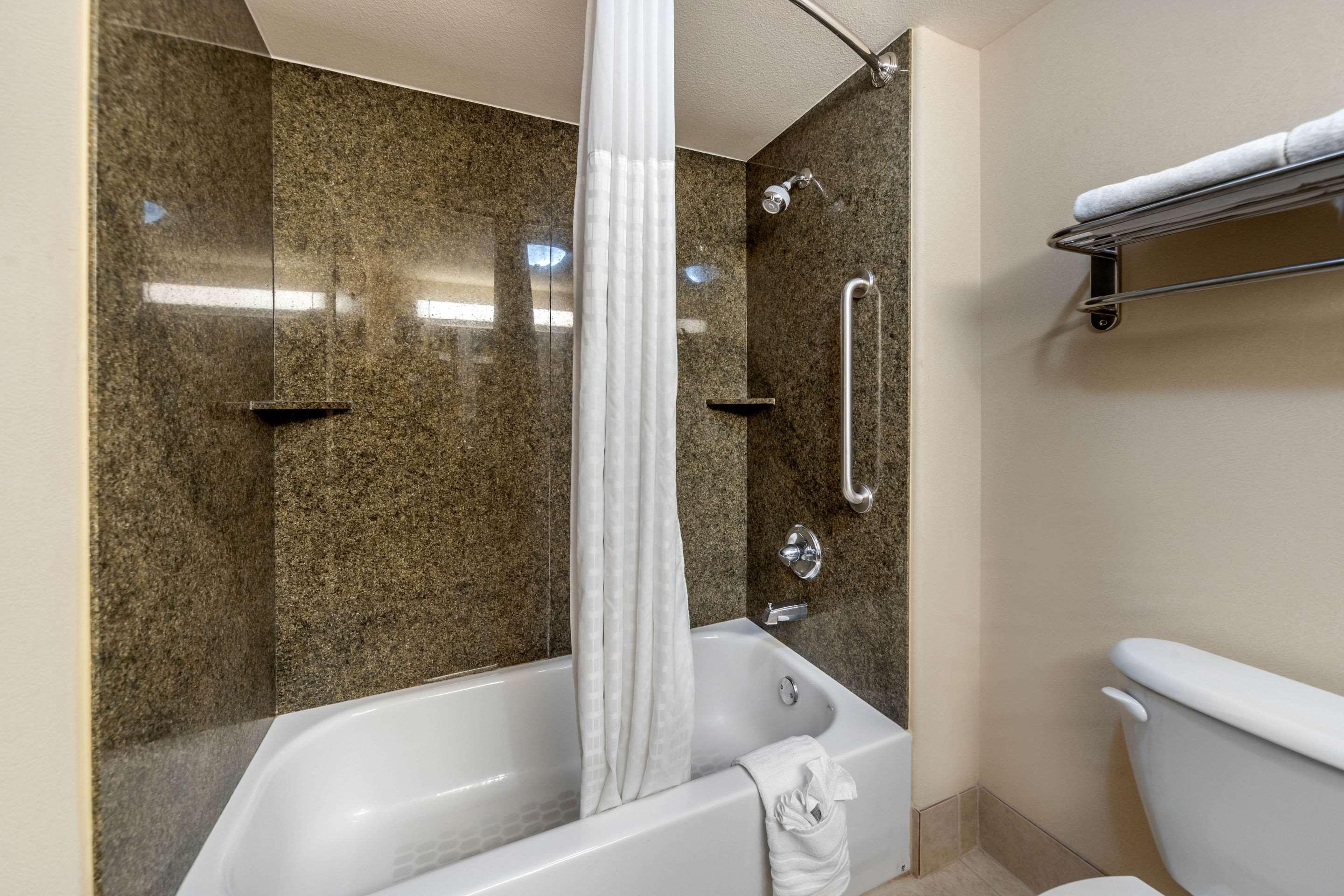 Comfort Inn & Suites Perry I-35 Esterno foto